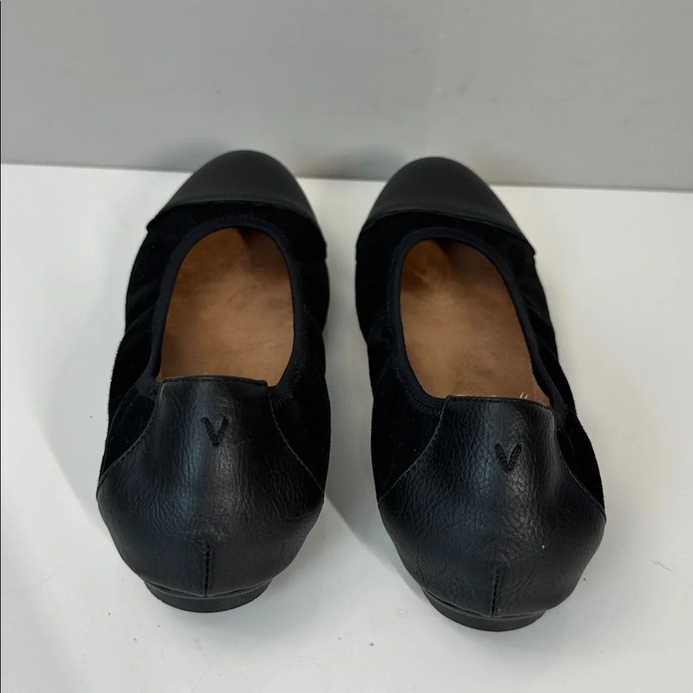 Vionic Prim‎ Tina Cap Toe Ballet Flats Black Size 8